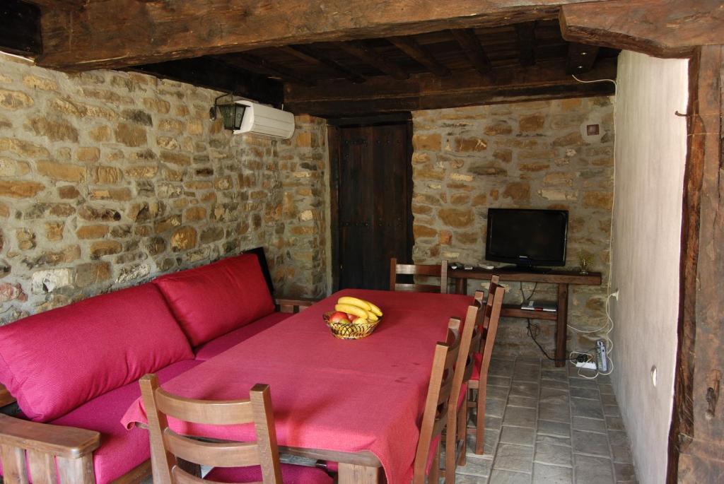 Къща Балканец Balcaneţ Exterior foto